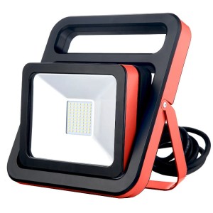 REFLEKTOR LED IP54 30W 2400LM Z GŁOŚNIKIEM BT I GNIAZDEM 230V PRO