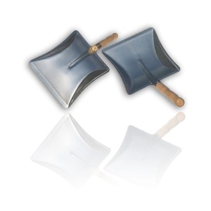 SZUFELKA DO KURZU Z RĄCZKĄ DREWNIANĄ